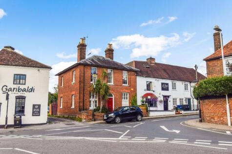 High Street, Burnham, SL1