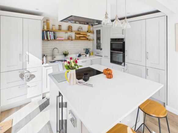 Kitchen/Living Area