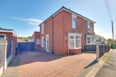 Sholing! Wow Factor Garden! Popular Location