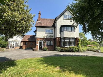 Upton Close, Barnwood, Gloucester, GL4