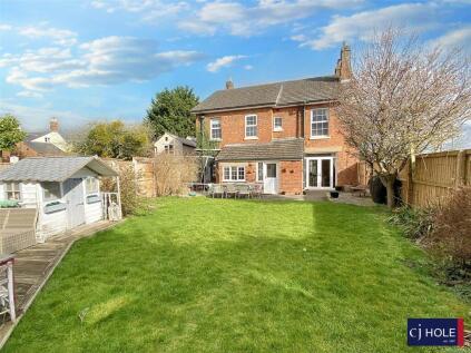 Tewkesbury Road, Longford, GL2