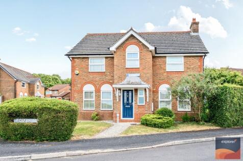 Centurion Way, Hatch Warren