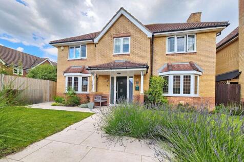 Firefly Close, Lee-On-The-Solent, PO13