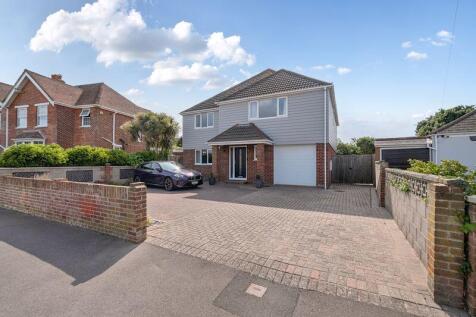 Russell Road, Lee-On-The-Solent, PO13