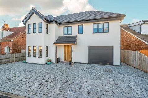 Wootton Road, Lee-On-The-Solent, PO13