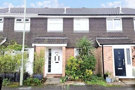 Whaddon Chase, Hill Head, PO14