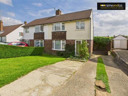 Mandeville Road, Potters Bar