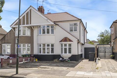 Northumberland Avenue, South Welling, Kent, DA16