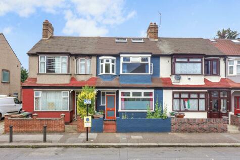 Leyton - 4 bedroom terraced house for sale