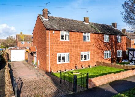 Swingate Avenue, Cliffe, Rochester, Kent, ME3