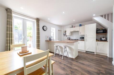 Lamorna Avenue, Gravesend, Kent, DA12