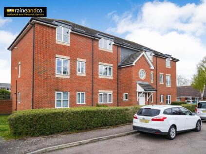 Vixen Court, Hatfield