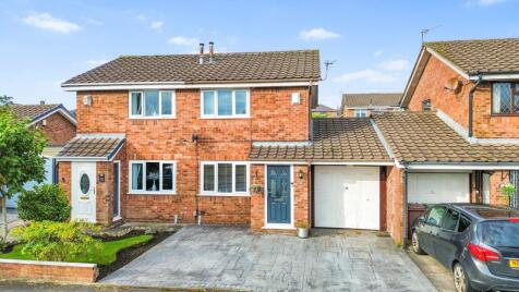 Nutgrove Hall Drive, St. Helens, WA9