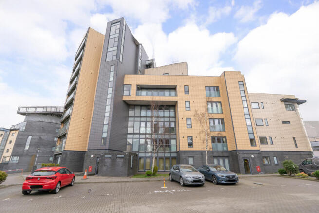 2 Bedroom Flat for Sale