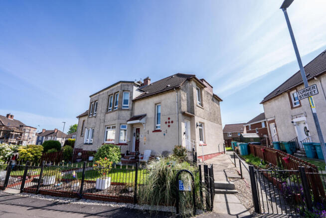 2 Bedroom Flat for Sale