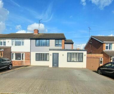 Streeton Way, Earls Barton, Northamptonshire NN6