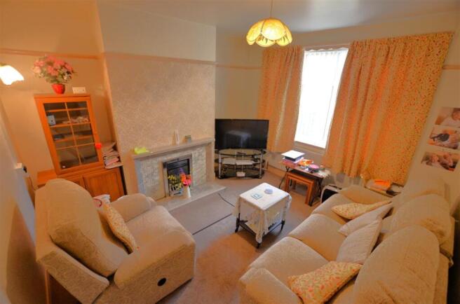 Lounge.