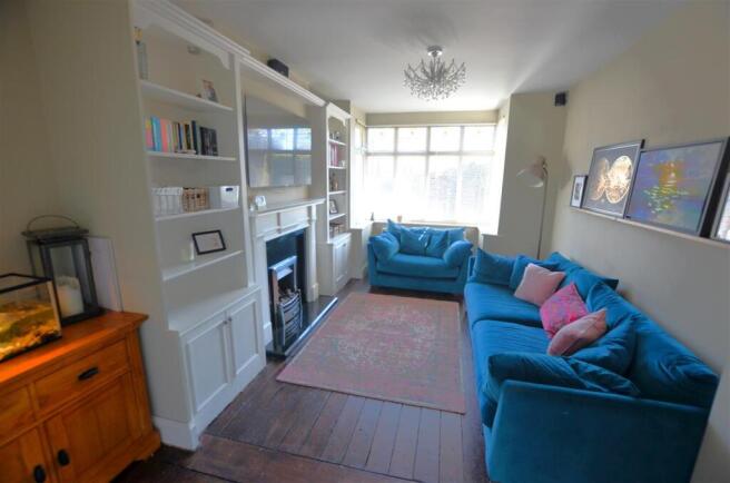 Lounge.