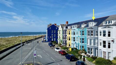 Barmouth - 1 bedroom apartment for sale