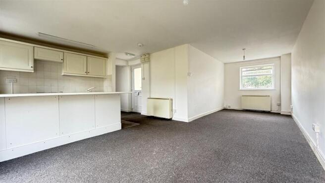 lounge/kitchen