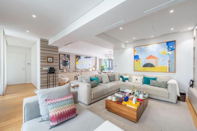 Triplex with 4 Bedrooms in Lisbon