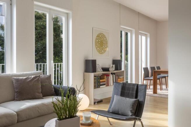 Bright & Elegant T2 Flat, Terrace & Views, Lapa