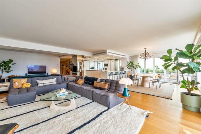 T5 Lisbon, Campo Ourique