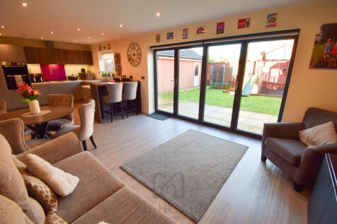 Lytham Road    , Freckleton, Preston, PR4