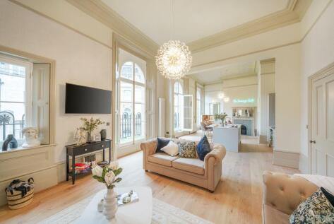 The Sovereign Suite,  -  Broad Street, Bristol