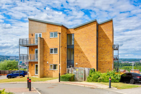 Kenninghall View, Sheffield, S2 3WX