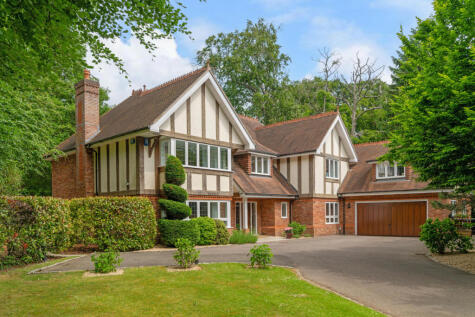 Gregories Road, Beaconsfield, HP9