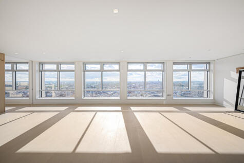 New Oxford Street, London, WC1A