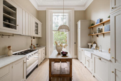 Warrington Crescent, London, W9