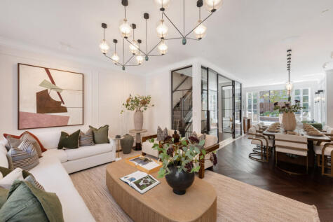 Mount Row, London, W1K