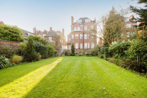 Eton Avenue, London, NW3