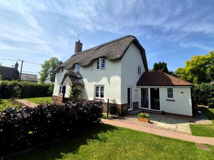 Farnham, Dorset, DT11