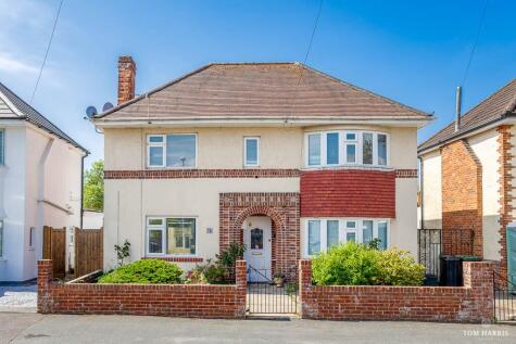 Cedar Avenue, Christchurch, Dorset, BH23