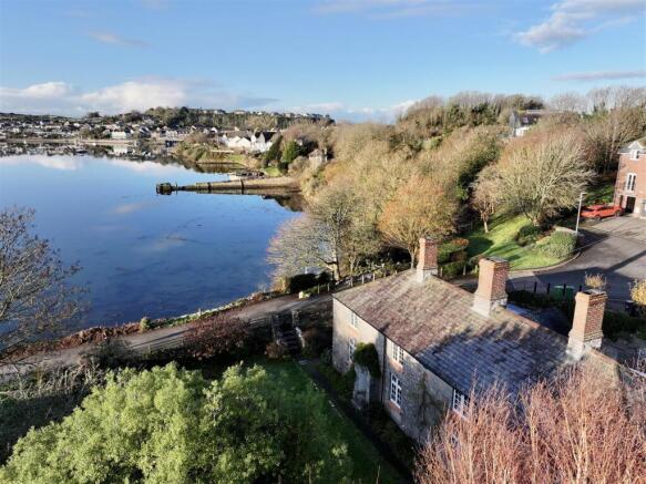 dji_fly_20251125_091128_0874_1764070683180_photo.j