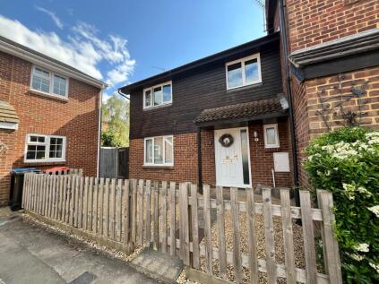 Lagonda Close, Newport Pagnell