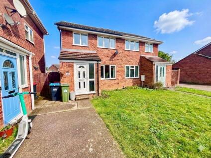 Petersham Close, Newport Pagnell