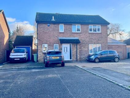 Sunridge Close, Newport Pagnell