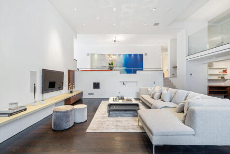 Hotham Road, London, SW15