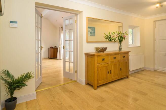 Entrance/hallway 