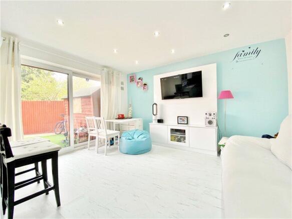 Kitchen/Reception