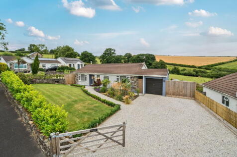 Lawhitton, Launceston