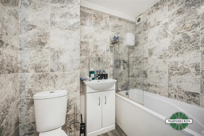Flat 2  Albany Court (1).jpg