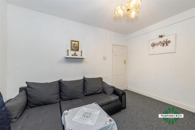 57 Cecil Road - 06.jpg
