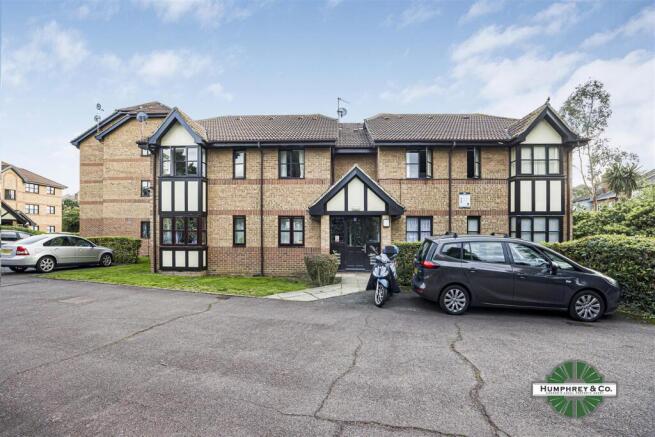 102  Camberlain Place -011-4550.jpg
