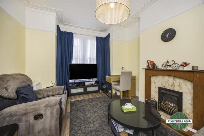 141 Wanstead Park Road -001.JPG