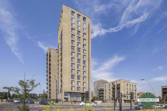 Flat 17 Dunedin Road 142 Siskin Apartments -015.JP